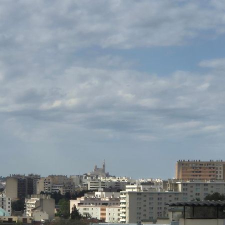 Massilia Calling Appartement Marseille Proche Metro Climatise Bien Decore Marselha Exterior foto